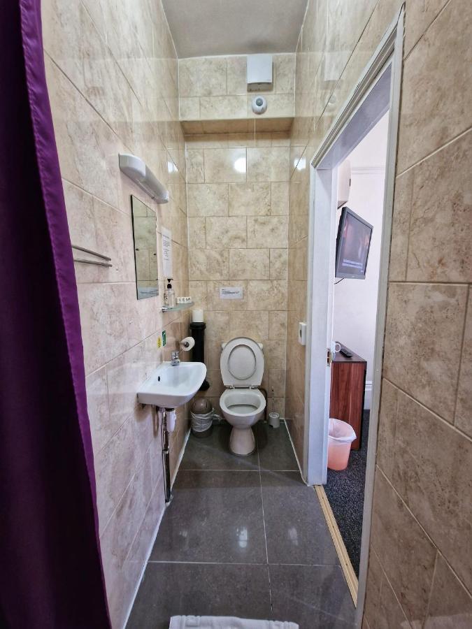 Portsmouth Budget Hotels - All Rooms Are En-Suite Exteriér fotografie